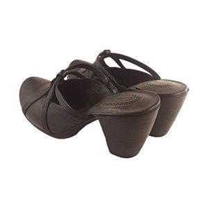 Clarks Black Leather Heeled Clogs- Womens Sz 7.5M